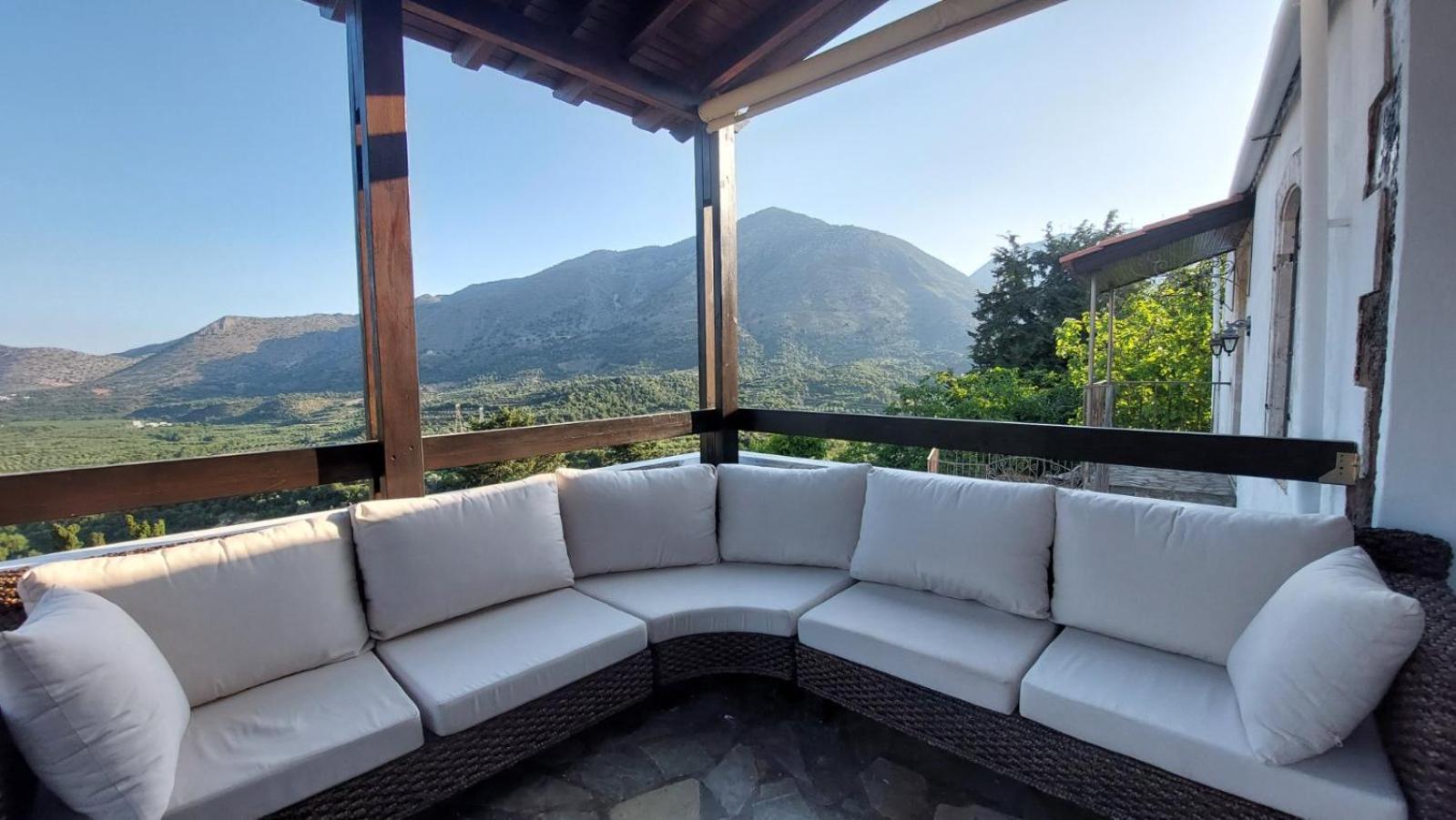 Вилла Lale'S House Garazo Экстерьер фото