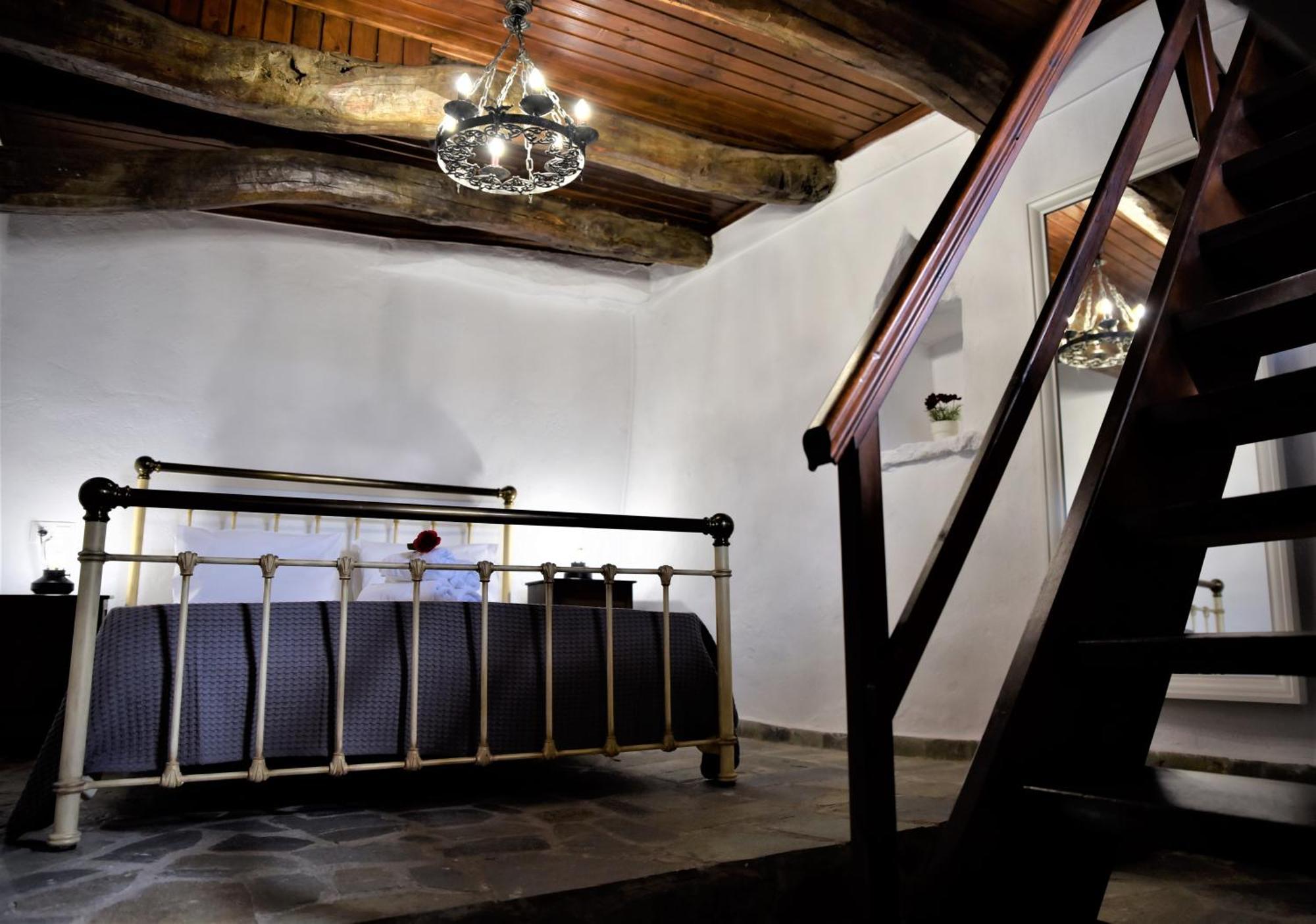 Вилла Lale'S House Garazo Экстерьер фото